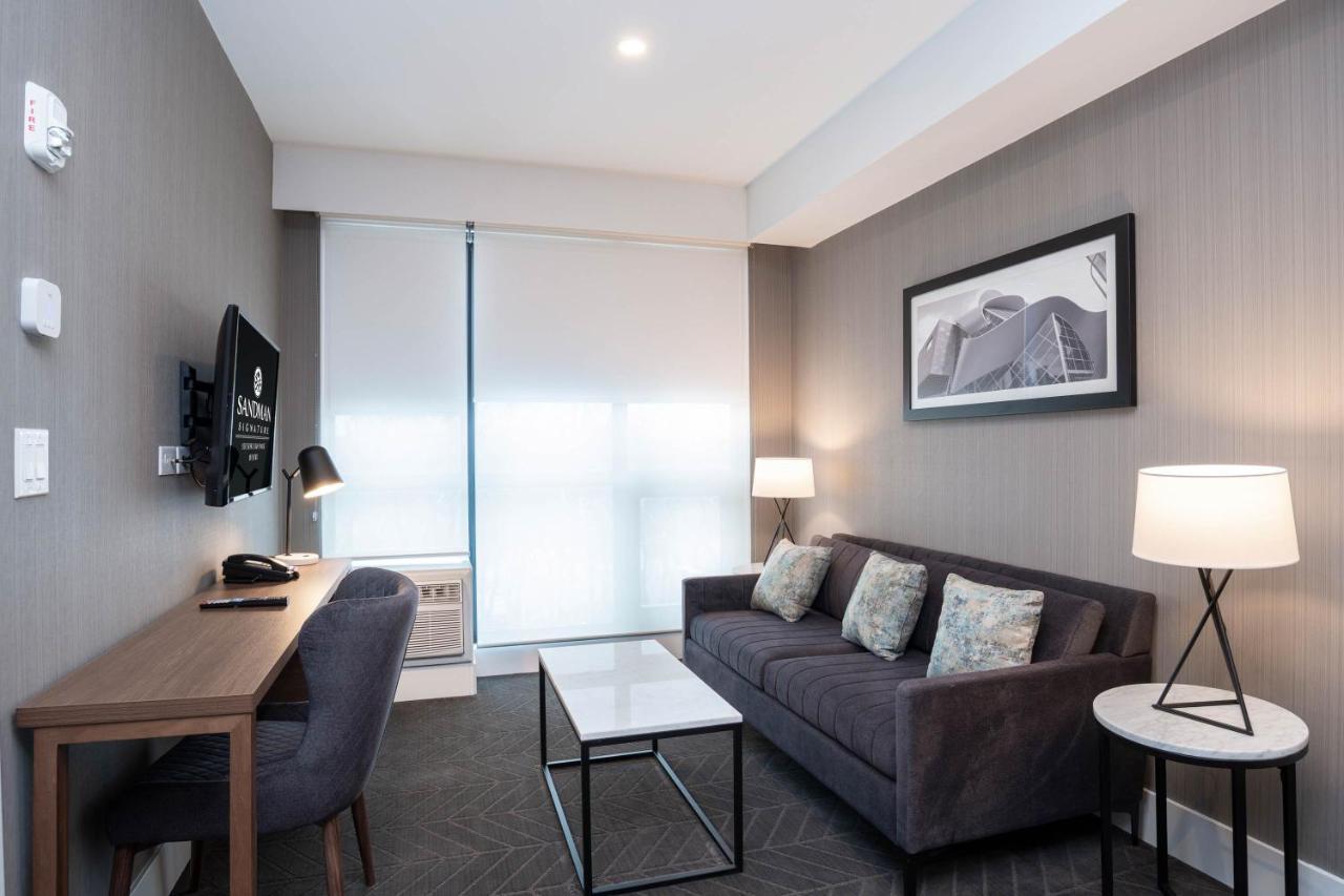 Sandman Signature 4* Sherwood Park
